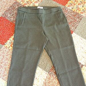 ELLE CROPPED ANKLE PANTS-Black/White Pattern in Size Large